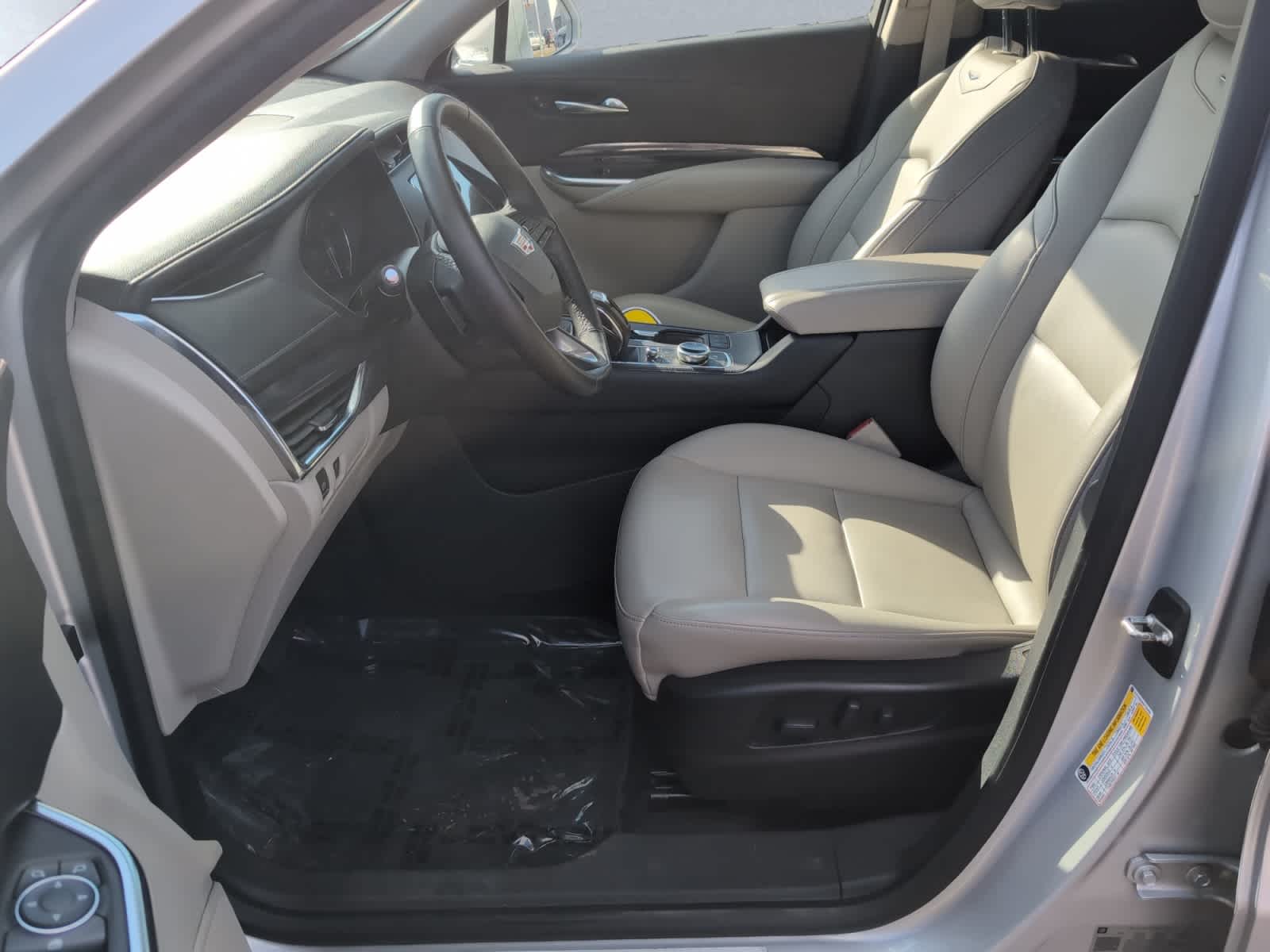 used 2019 Cadillac XT4 car, priced at $18,298