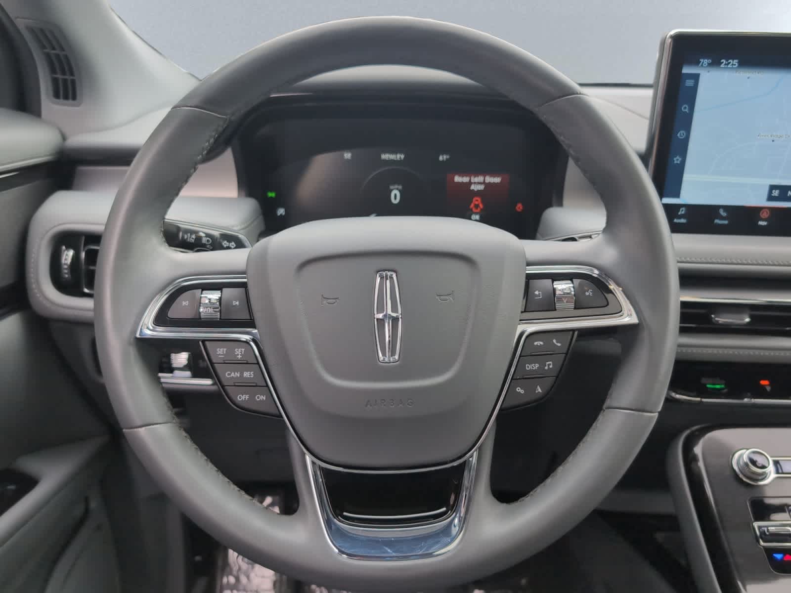 used 2022 Lincoln Nautilus car, priced at $29,498