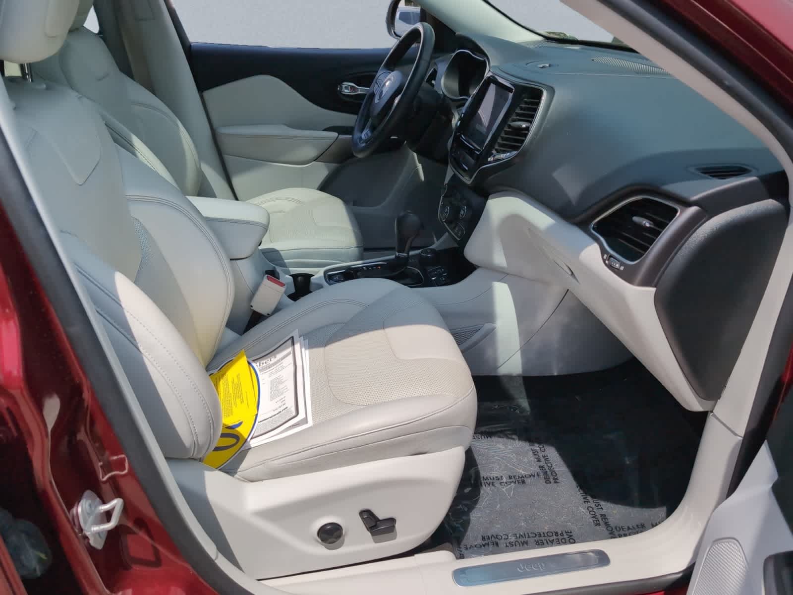 used 2020 Jeep Cherokee car, priced at $17,298
