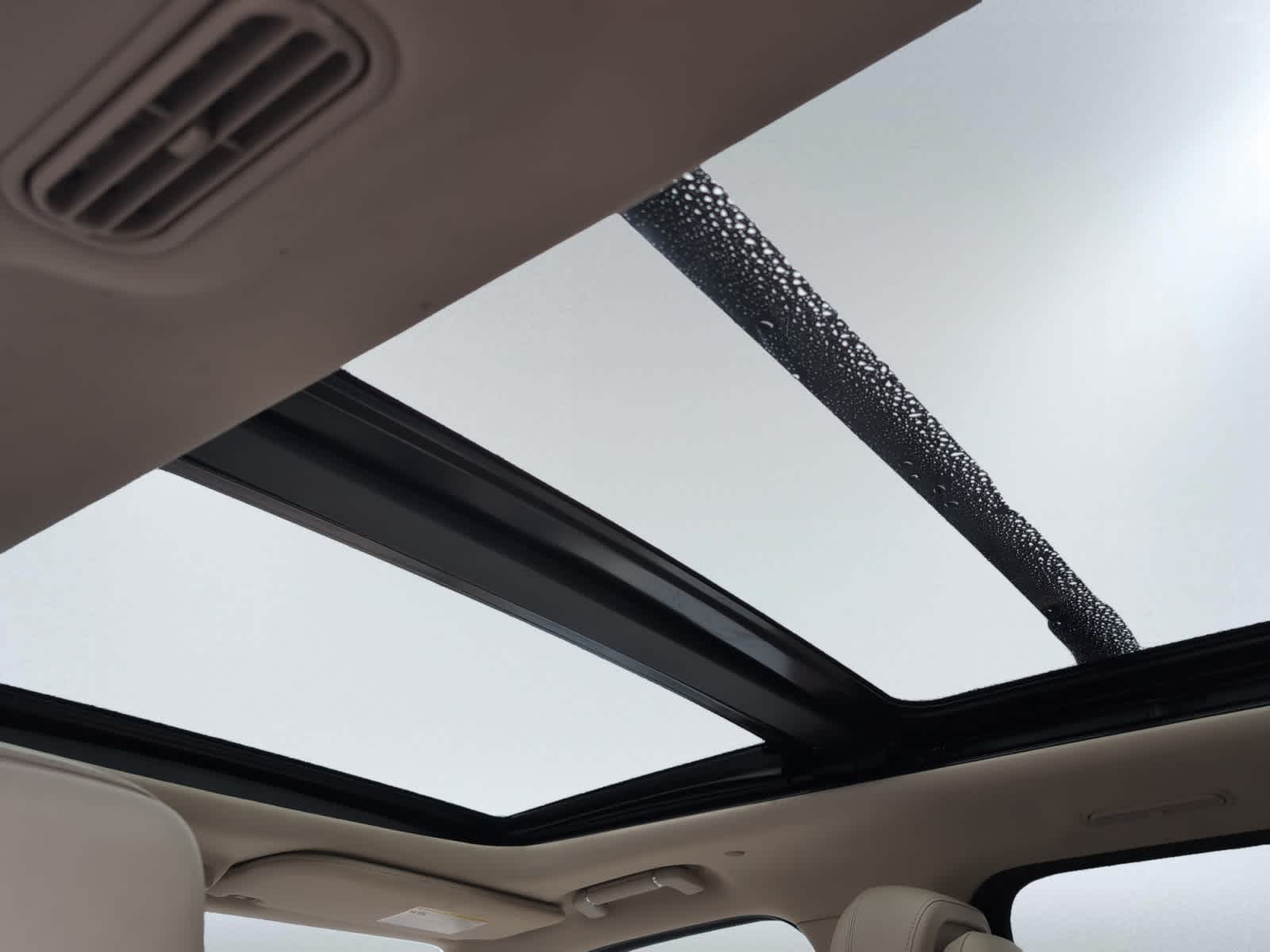 used 2020 Lincoln Navigator car, priced at $35,198