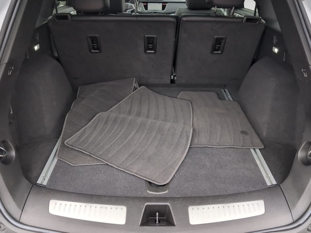 Used 2022 CADILLAC XT5 Premium Luxury SUV