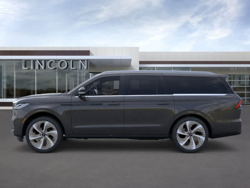 new 2026 Lincoln Navigator L car, priced at $127,865
