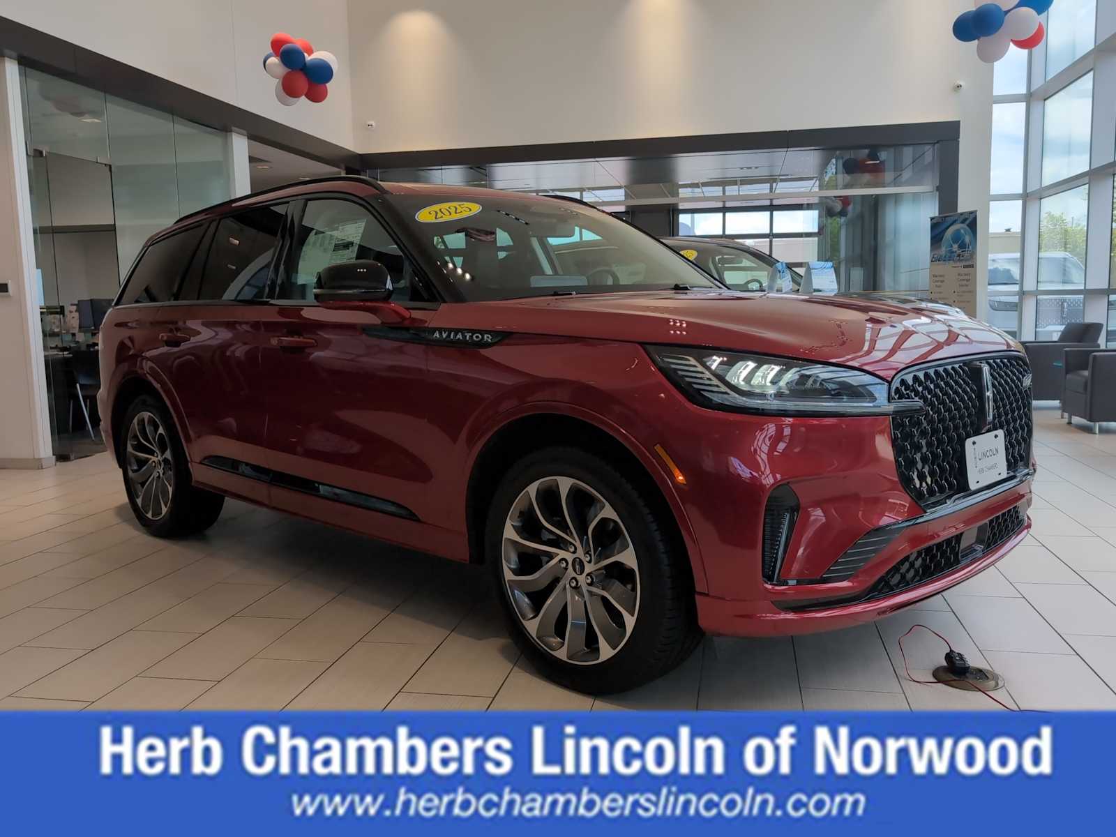 2025 Lincoln Aviator Premiere AWD's photo
