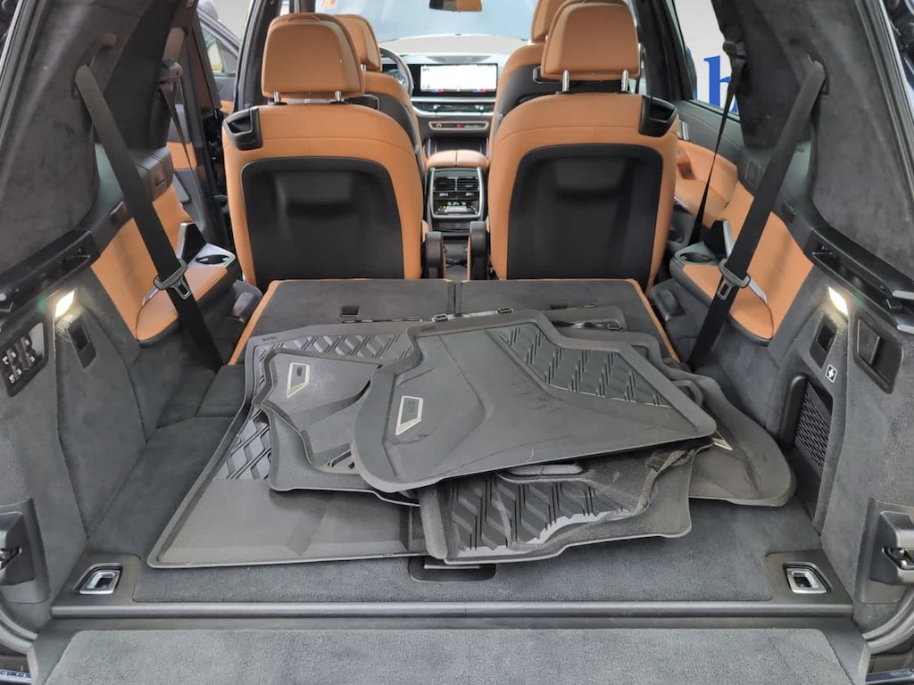 Used 2023 BMW X7 xDrive40i SUV