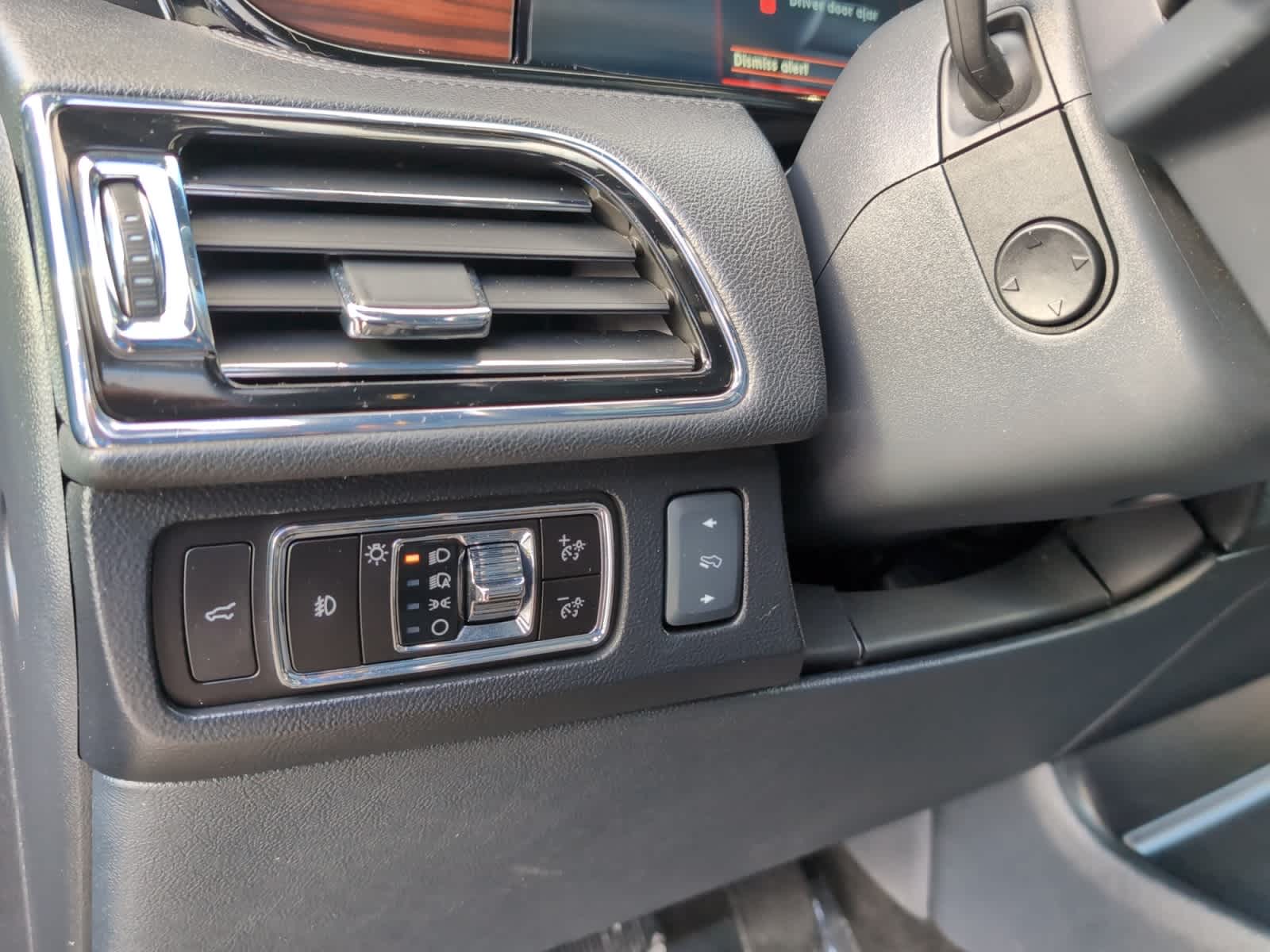 used 2023 Lincoln Navigator L car, priced at $59,998