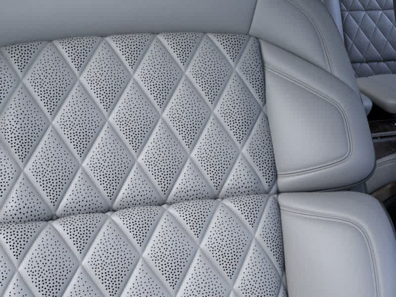 new 2026 Lincoln Navigator L car, priced at $127,865