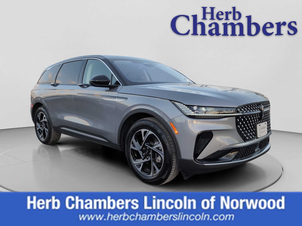 Used 2025 Lincoln Nautilus Premiere SUV