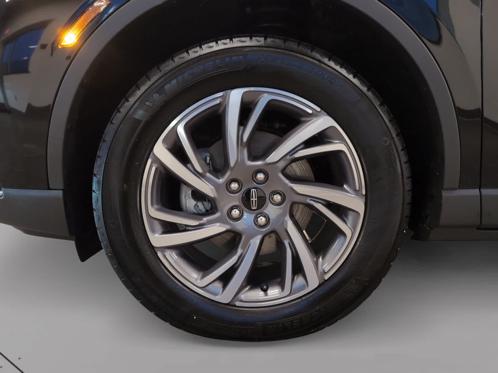 used 2025 Lincoln Corsair car, priced at $41,998