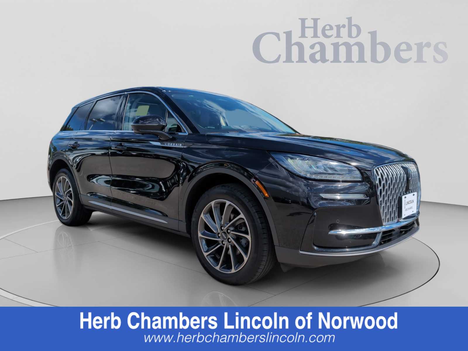  Lincoln Corsair