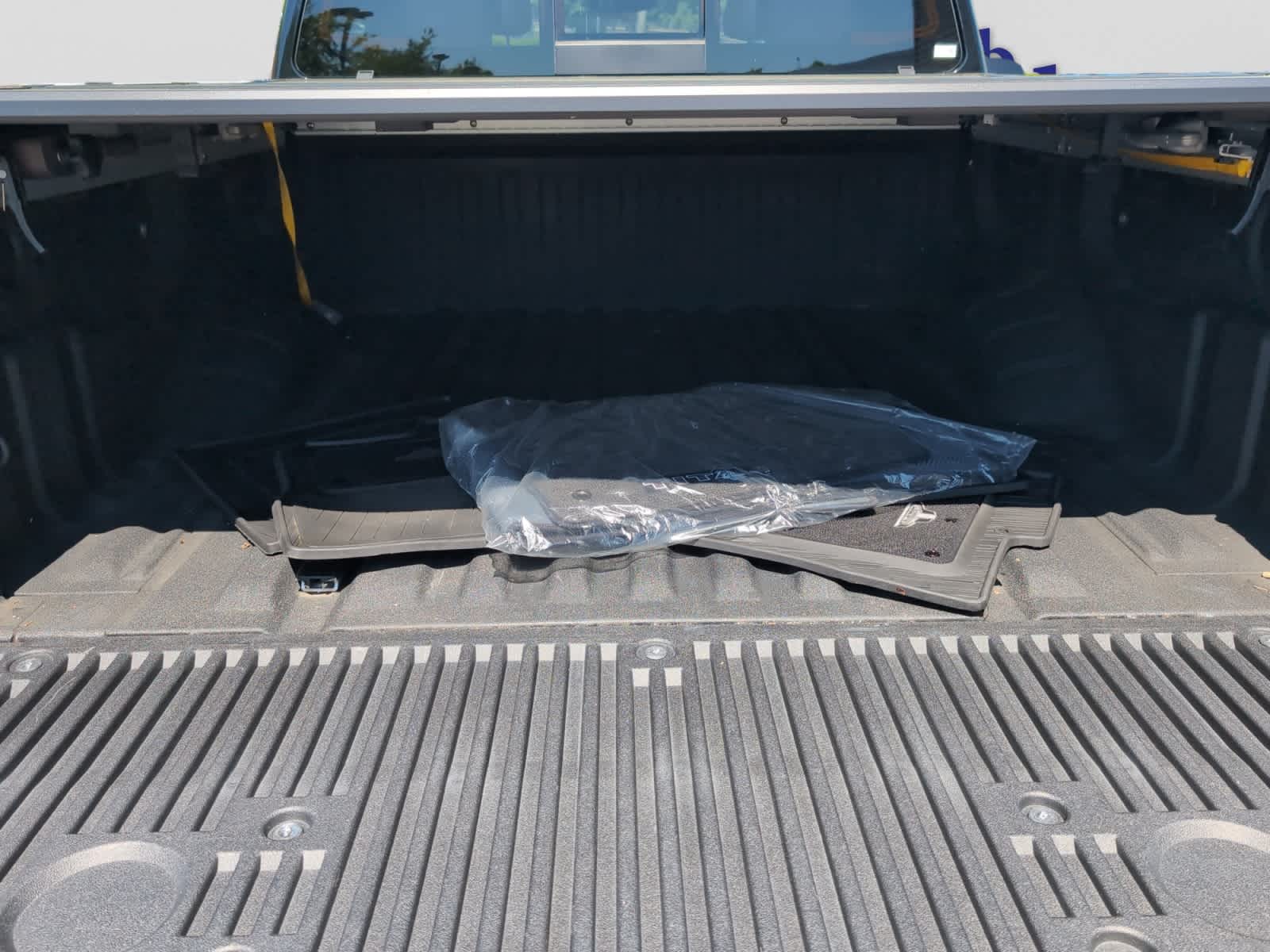 used 2021 Nissan Titan car, priced at $36,498