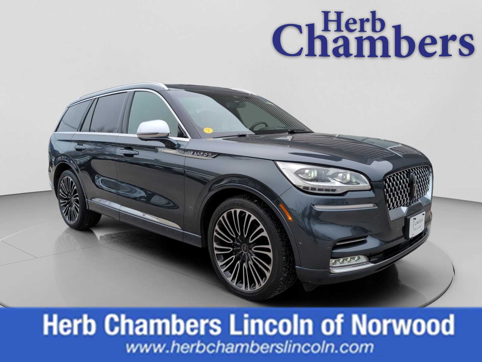 2020 Lincoln Aviator Black Label's photo