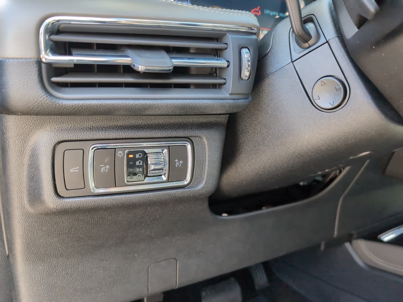 used 2023 Lincoln Corsair car, priced at $32,798
