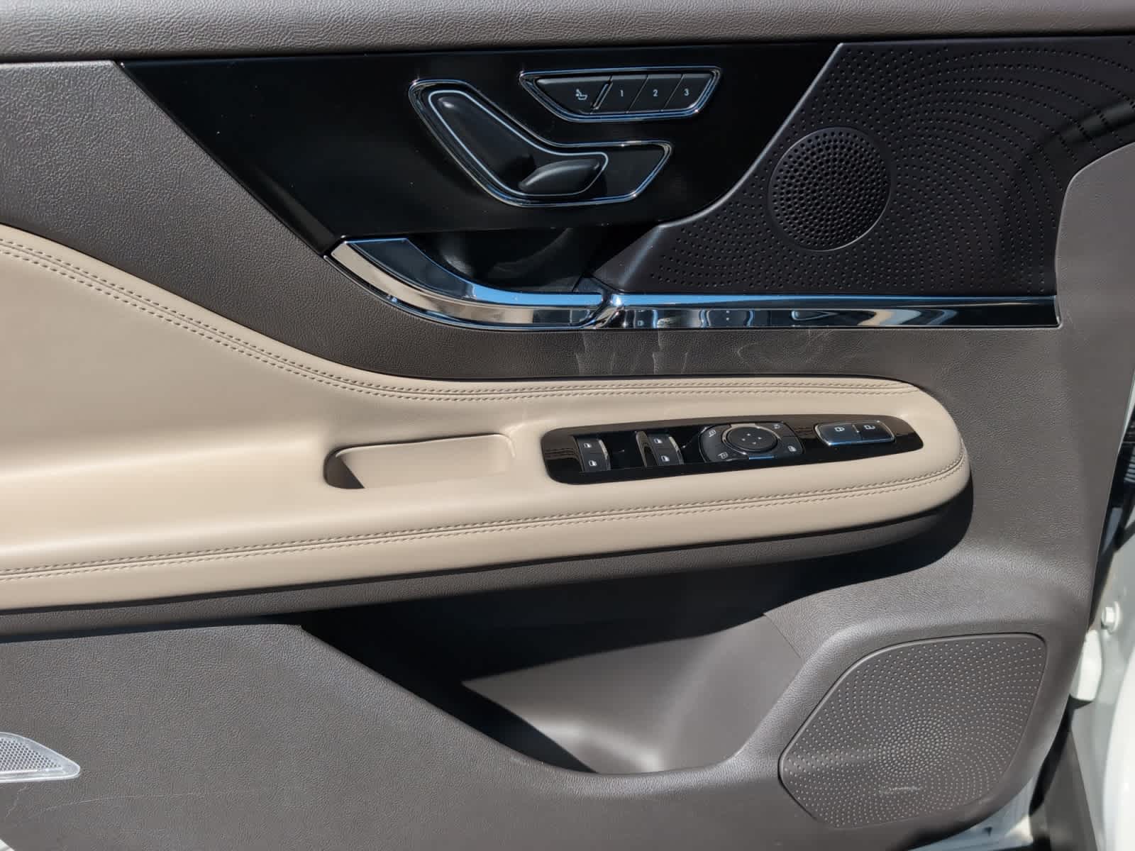 used 2023 Lincoln Corsair car, priced at $32,598