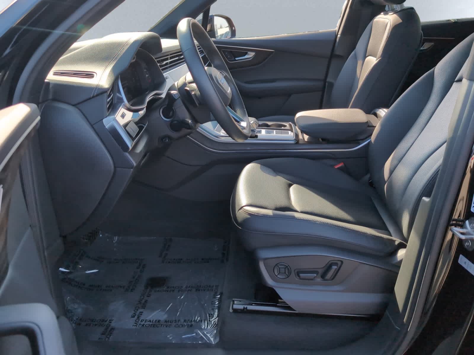 used 2023 Audi Q7 car, priced at $41,498