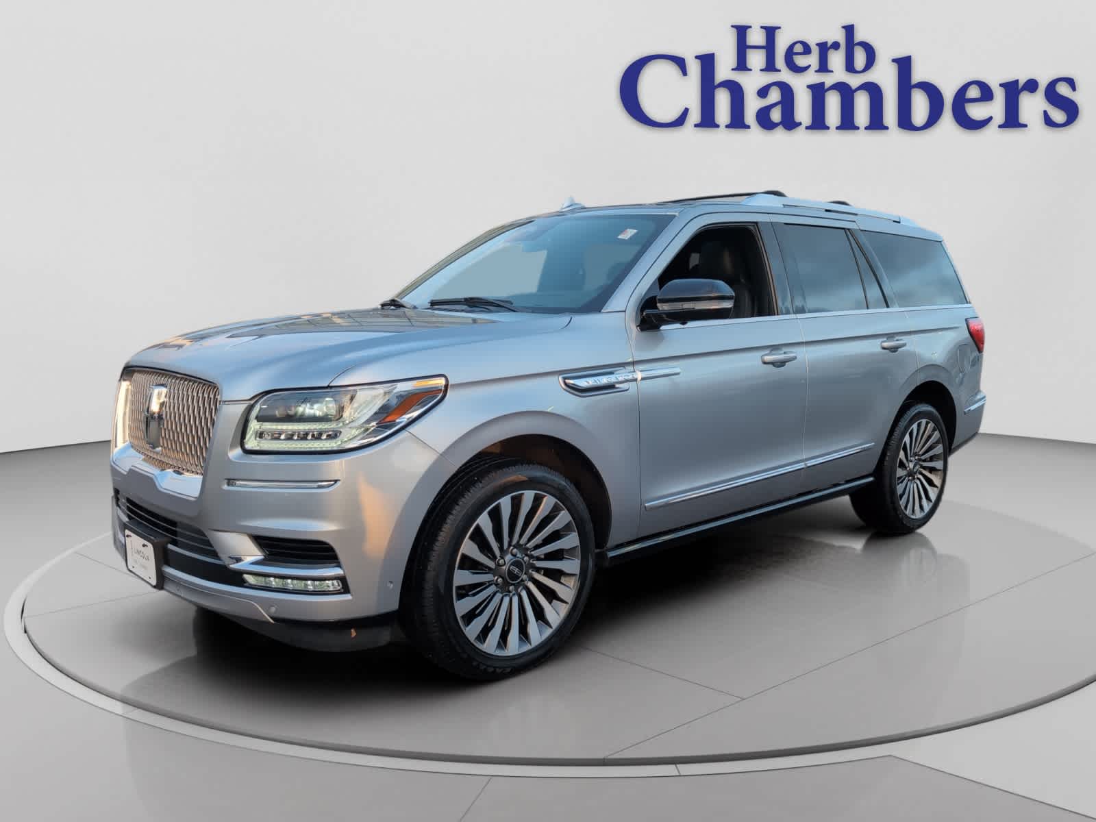 used 2021 Lincoln Navigator car, priced at $45,998