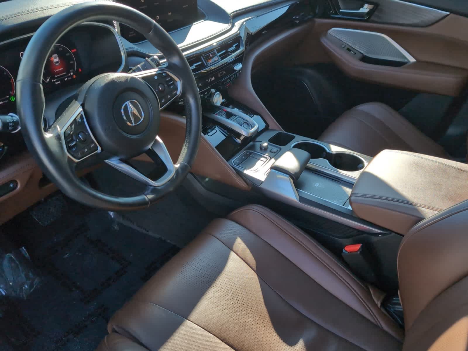 used 2024 Acura MDX car, priced at $44,998