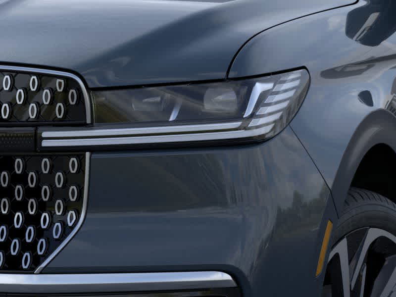 new 2026 Lincoln Navigator car, priced at $108,335