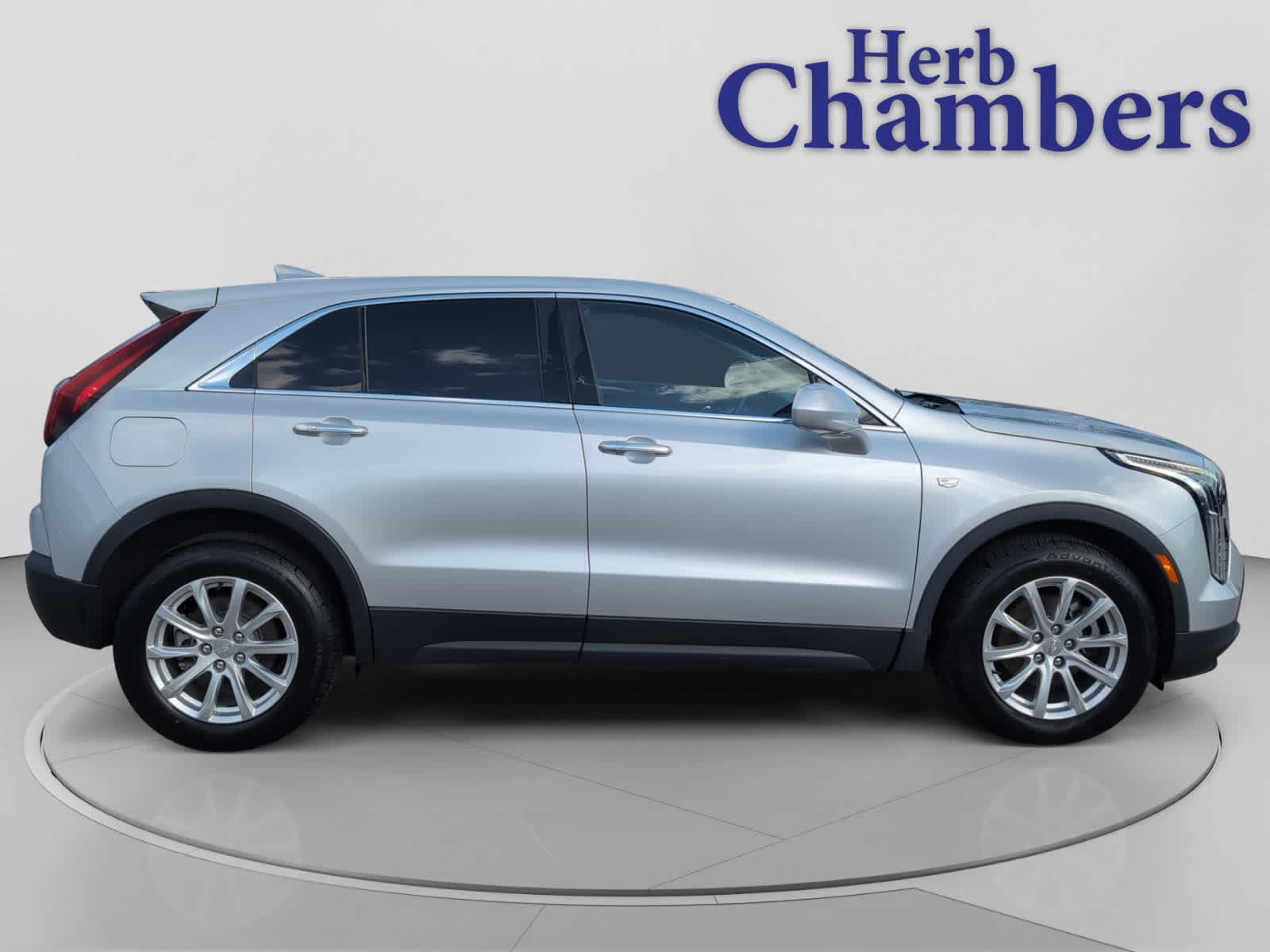 used 2019 Cadillac XT4 car, priced at $18,298