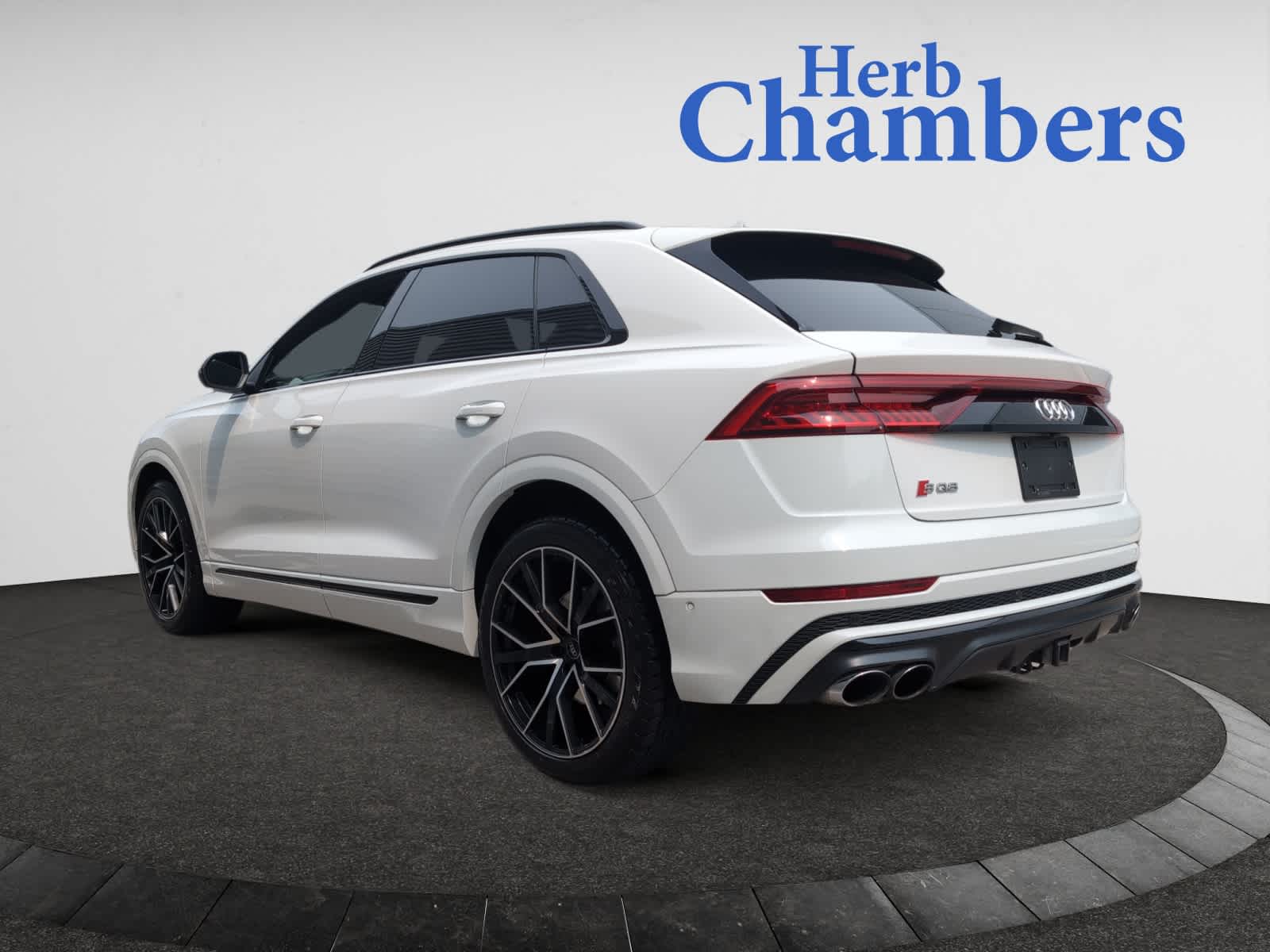 2021 Audi SQ8 Prestige photo 3
