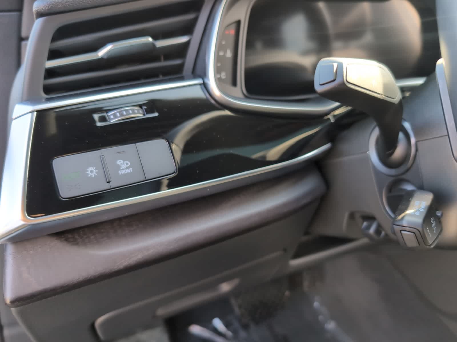 used 2023 Audi Q7 car, priced at $41,498