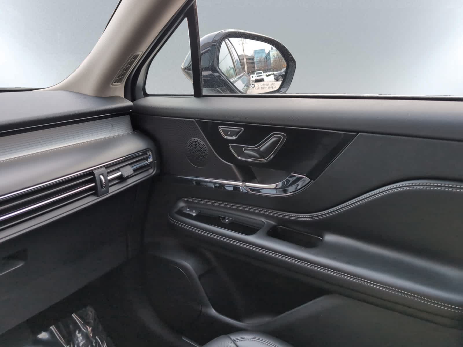 used 2025 Lincoln Corsair car, priced at $44,998