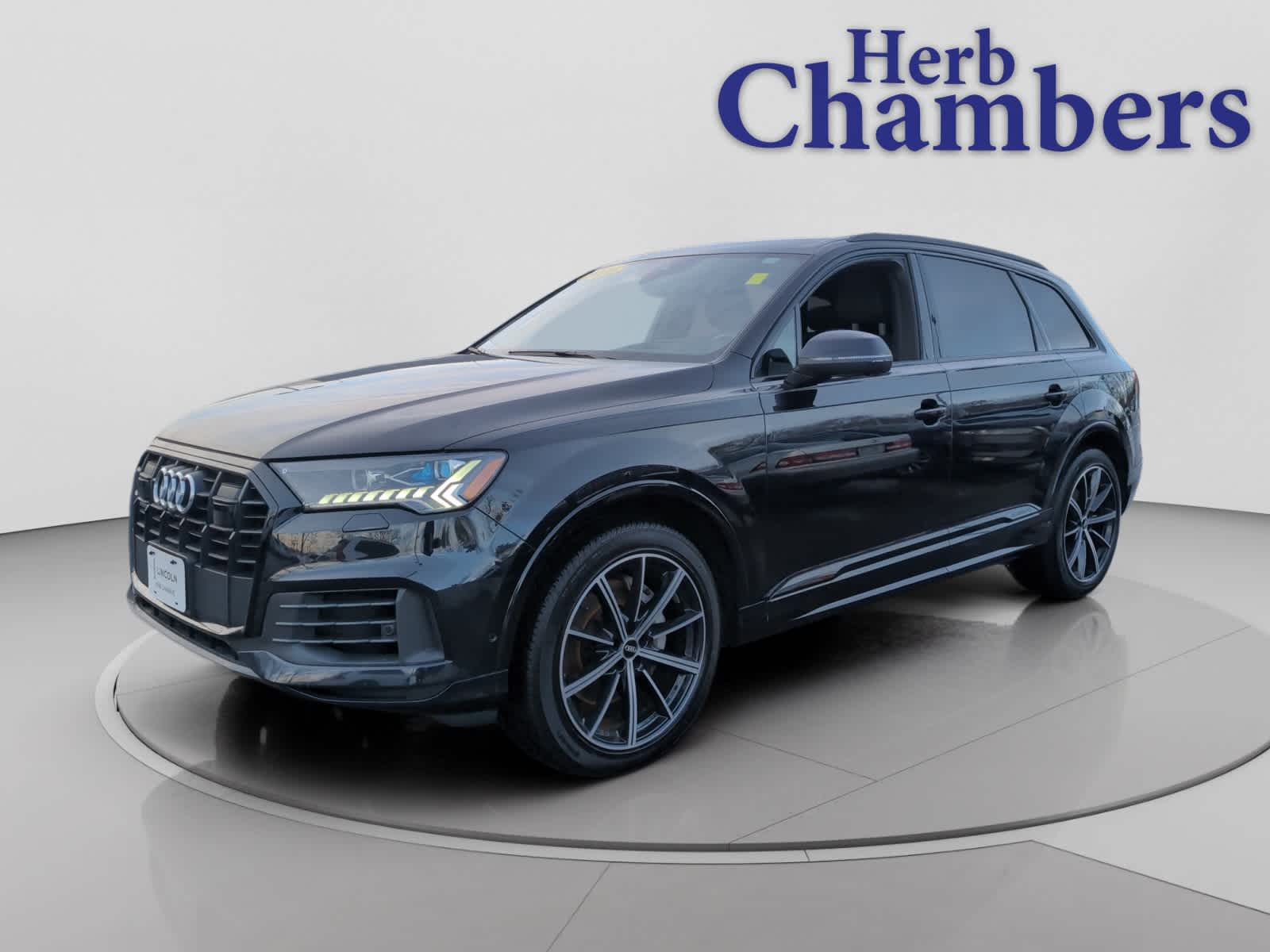 used 2020 Audi Q7 car, priced at $24,998