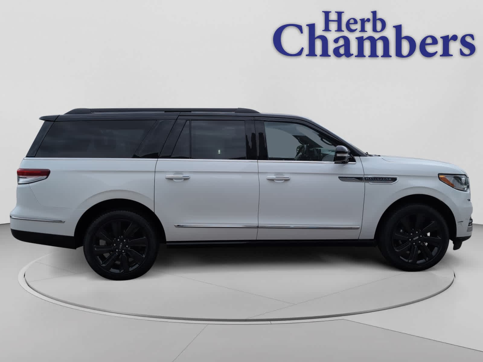 used 2024 Lincoln Navigator L car, priced at $77,698