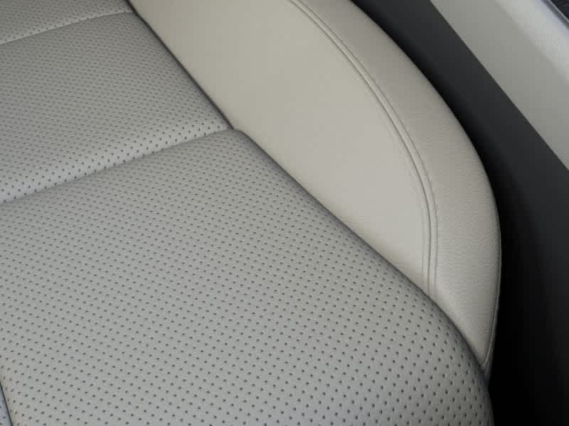 used 2025 Lincoln Aviator car, priced at $63,998