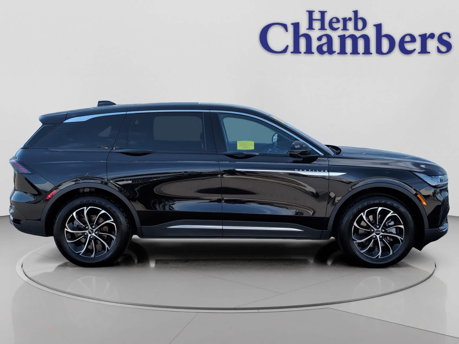 used 2026 Lincoln Nautilus car, priced at $52,224