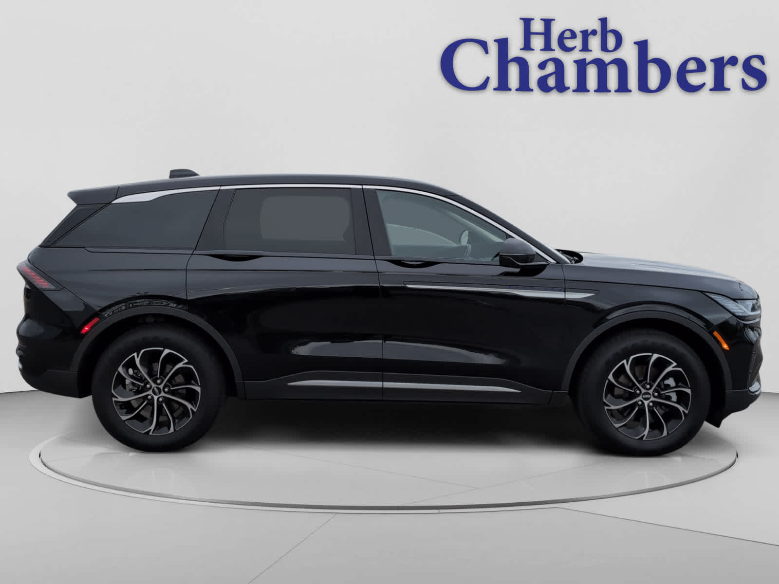 used 2026 Lincoln Nautilus car, priced at $54,744