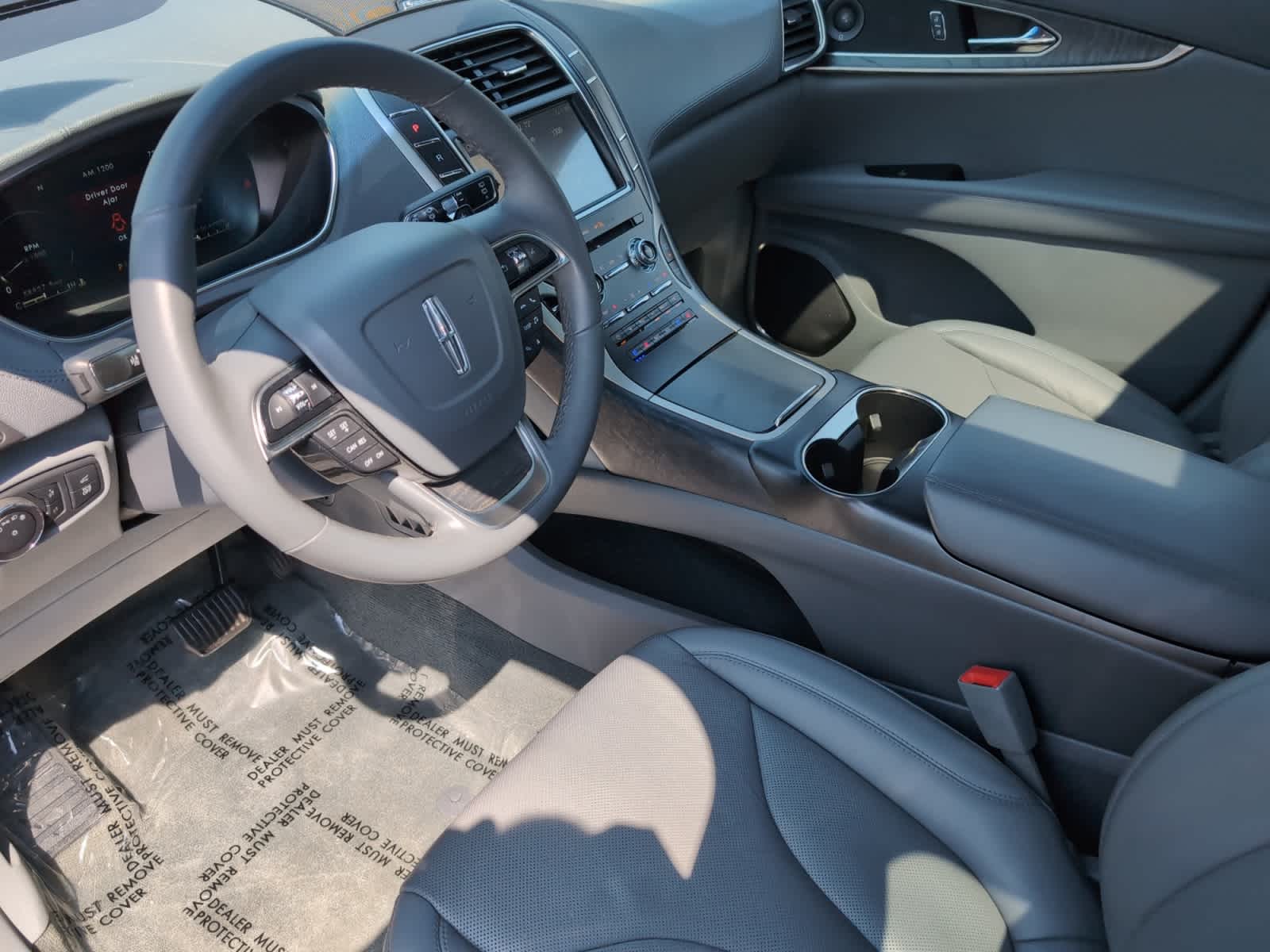 used 2020 Lincoln Nautilus car, priced at $25,298