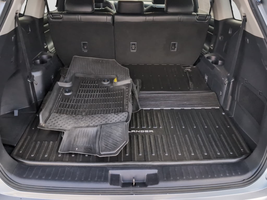 Used 2022 Toyota Highlander XLE SUV