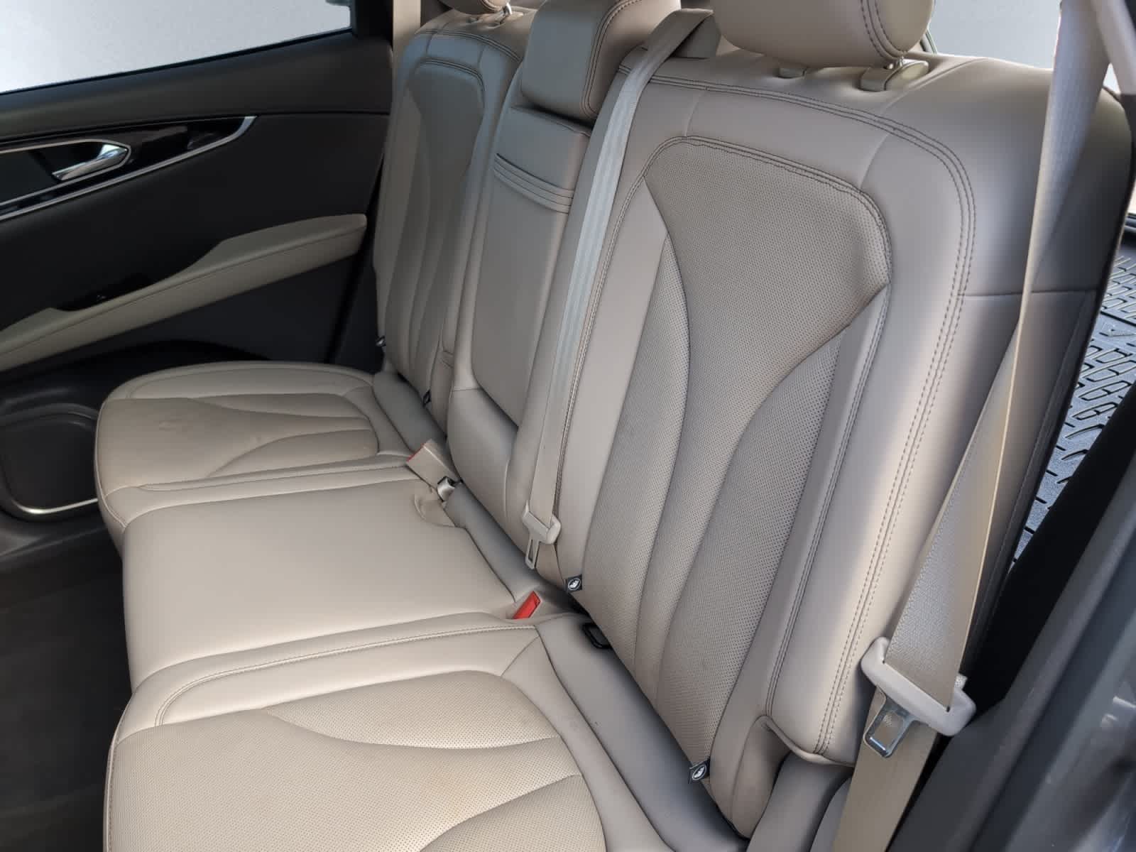 used 2023 Lincoln Nautilus car, priced at $32,998