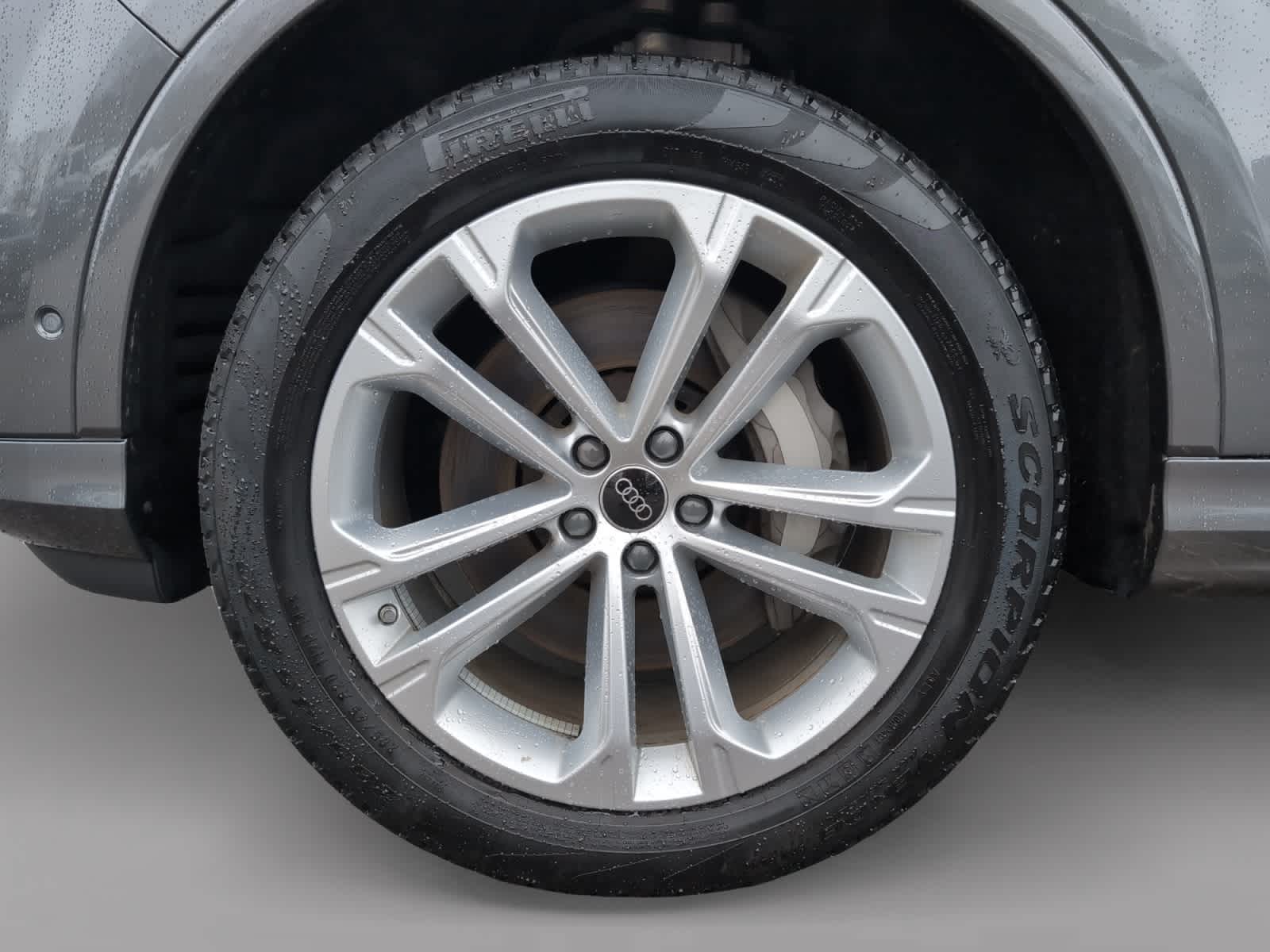 used 2025 Audi Q7 car, priced at $51,498