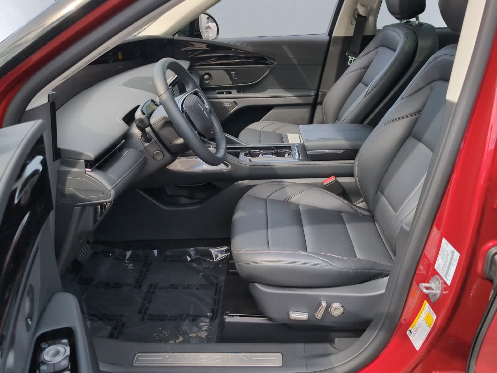 used 2026 Lincoln Nautilus car, priced at $57,410