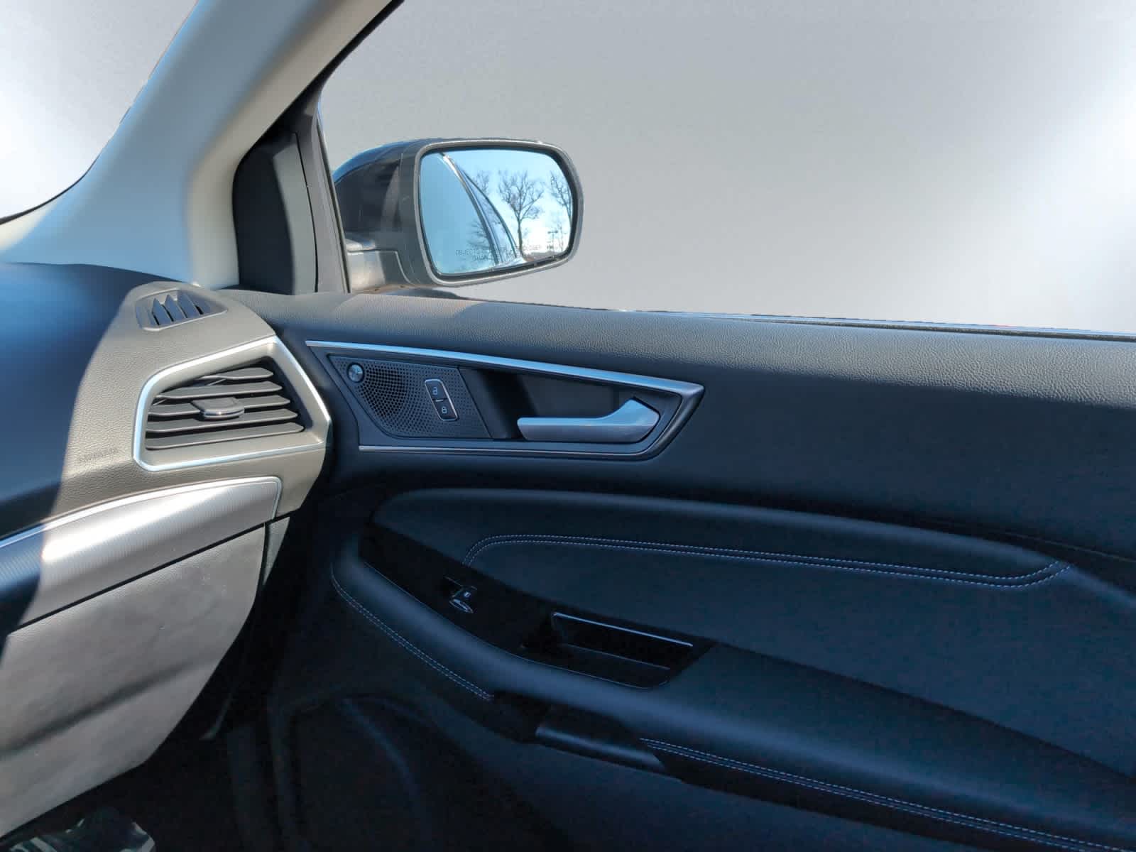 used 2019 Ford Edge car, priced at $23,398