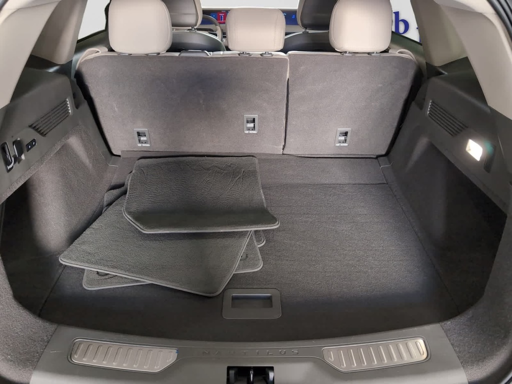 Used 2024 Lincoln Nautilus Premiere SUV