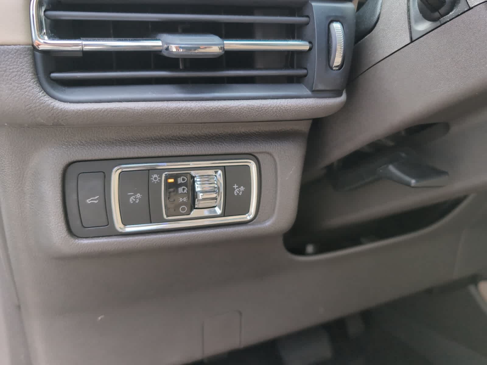 used 2020 Lincoln Corsair car, priced at $23,398