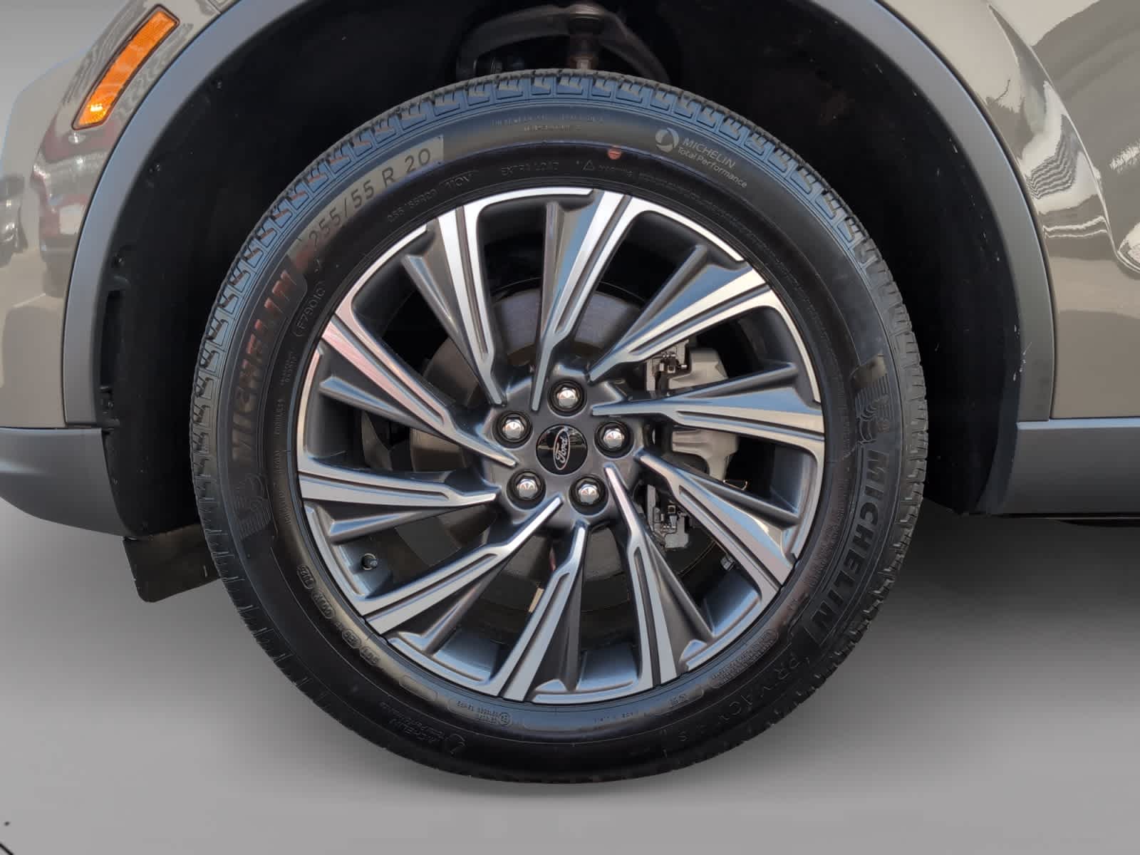 used 2025 Lincoln Aviator car, priced at $64,798