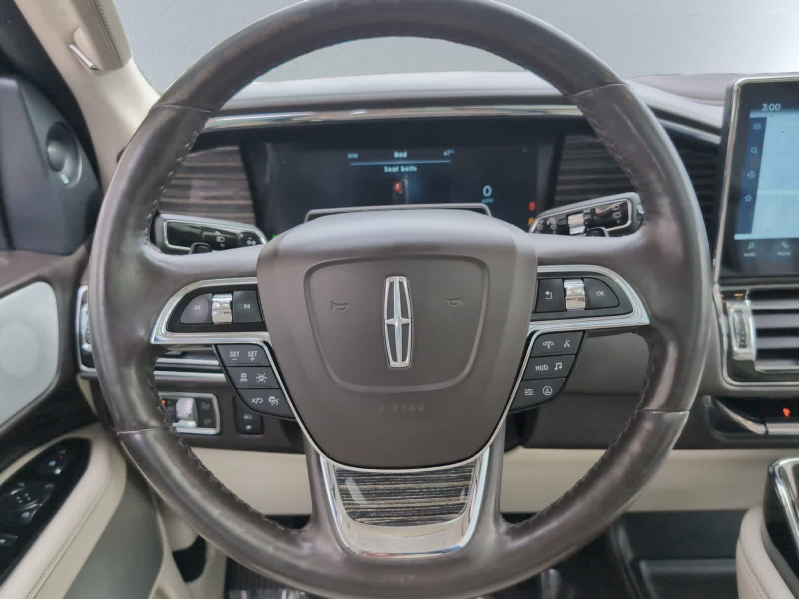 used 2022 Lincoln Navigator car, priced at $48,798