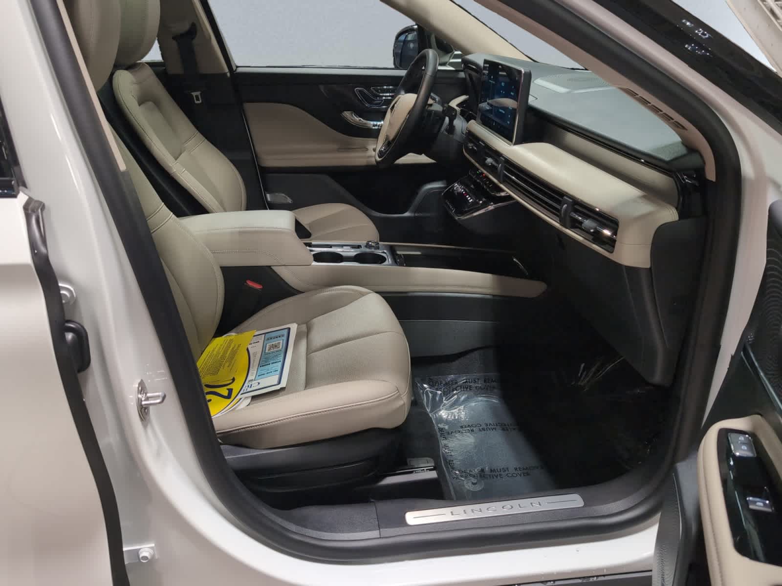 used 2025 Lincoln Corsair car, priced at $42,998