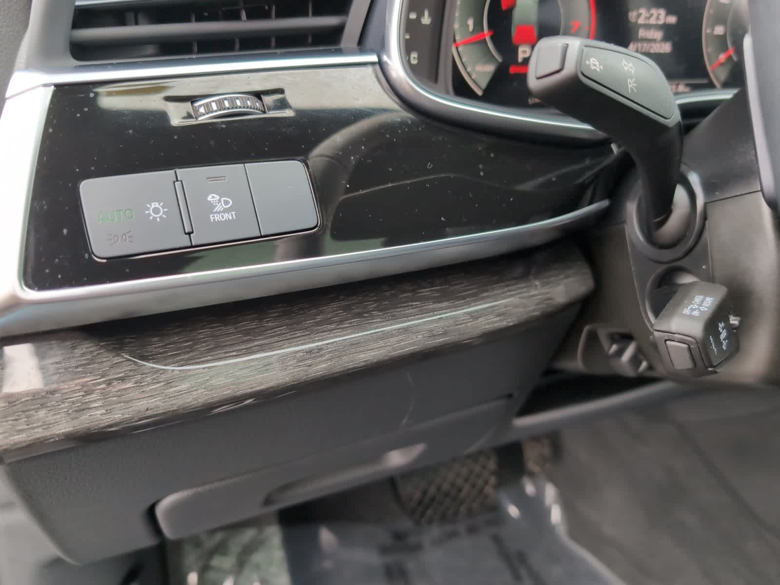 used 2025 Audi Q7 car, priced at $51,498
