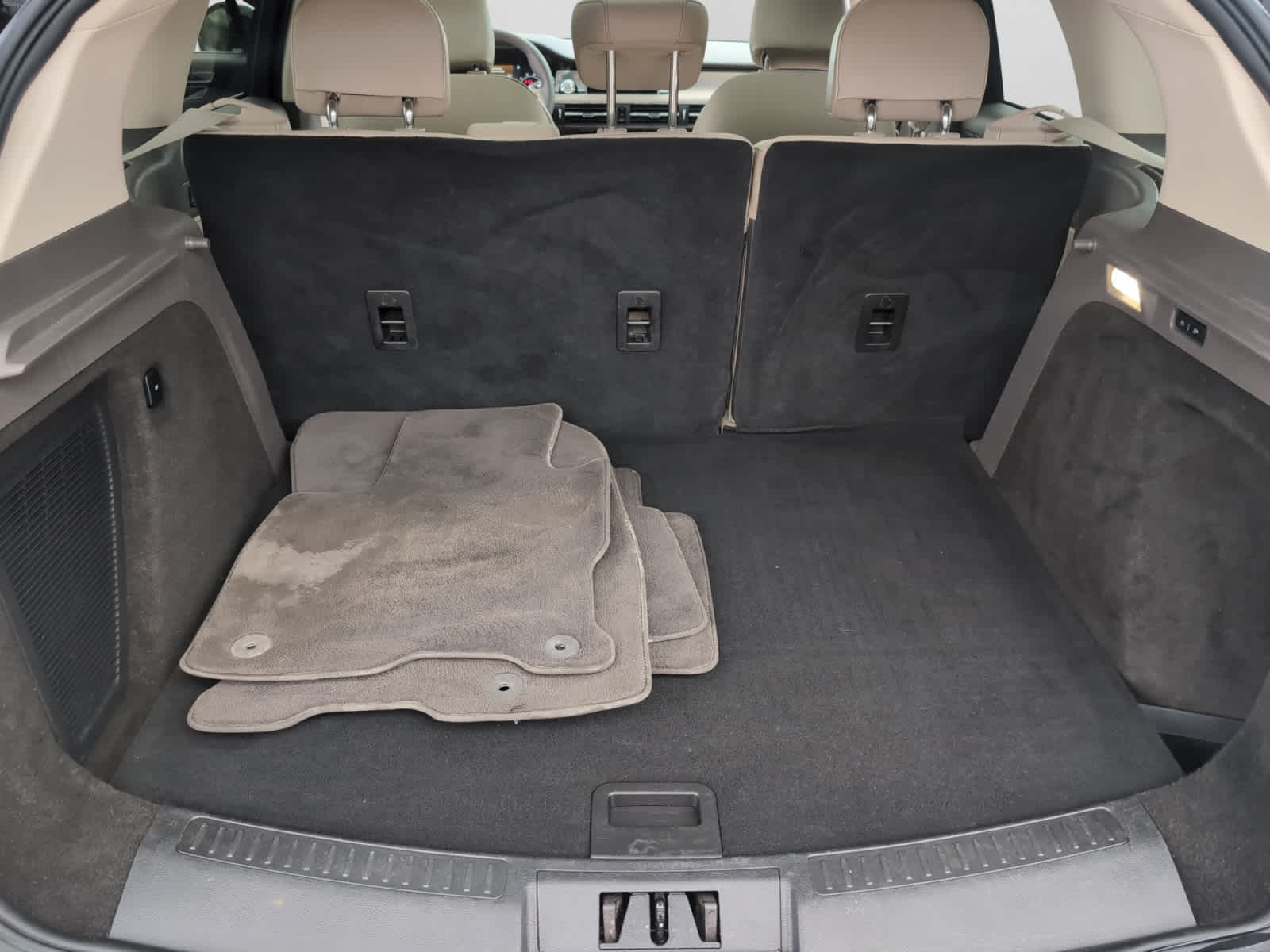 used 2022 Lincoln Corsair car, priced at $26,998