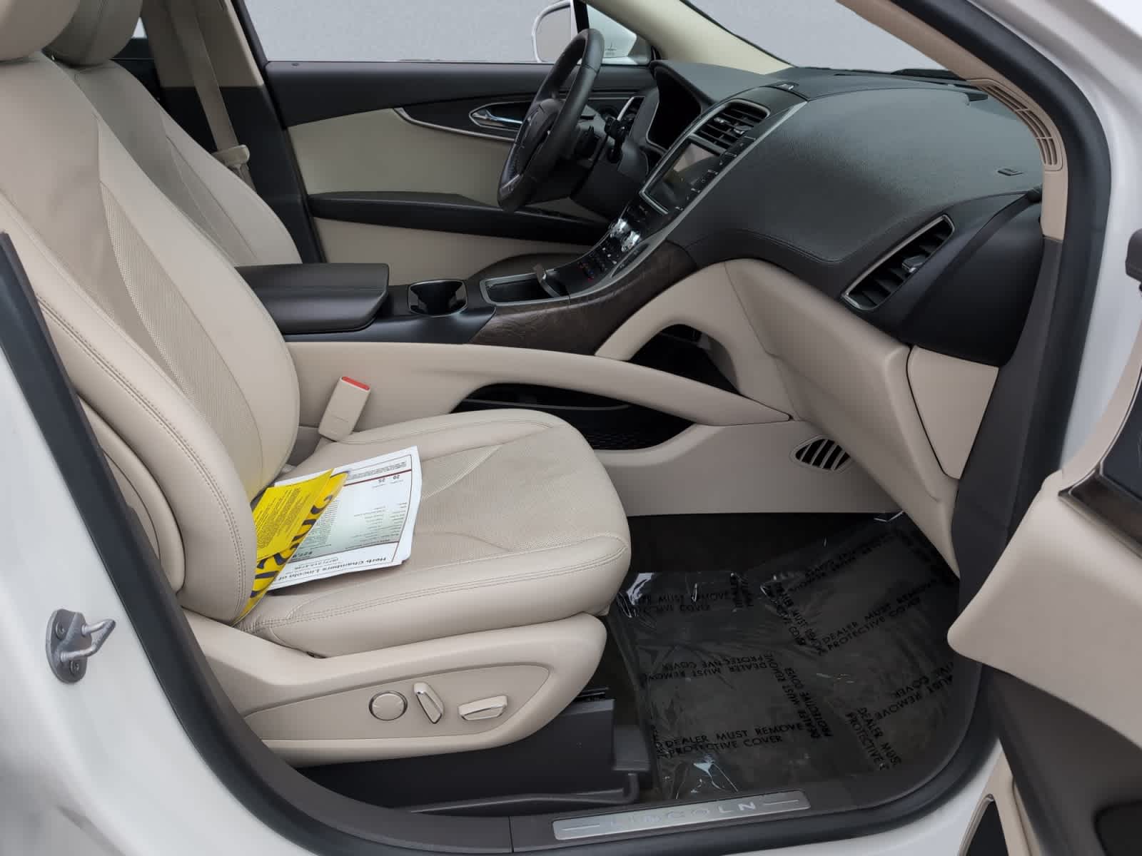 used 2020 Lincoln Nautilus car, priced at $23,998