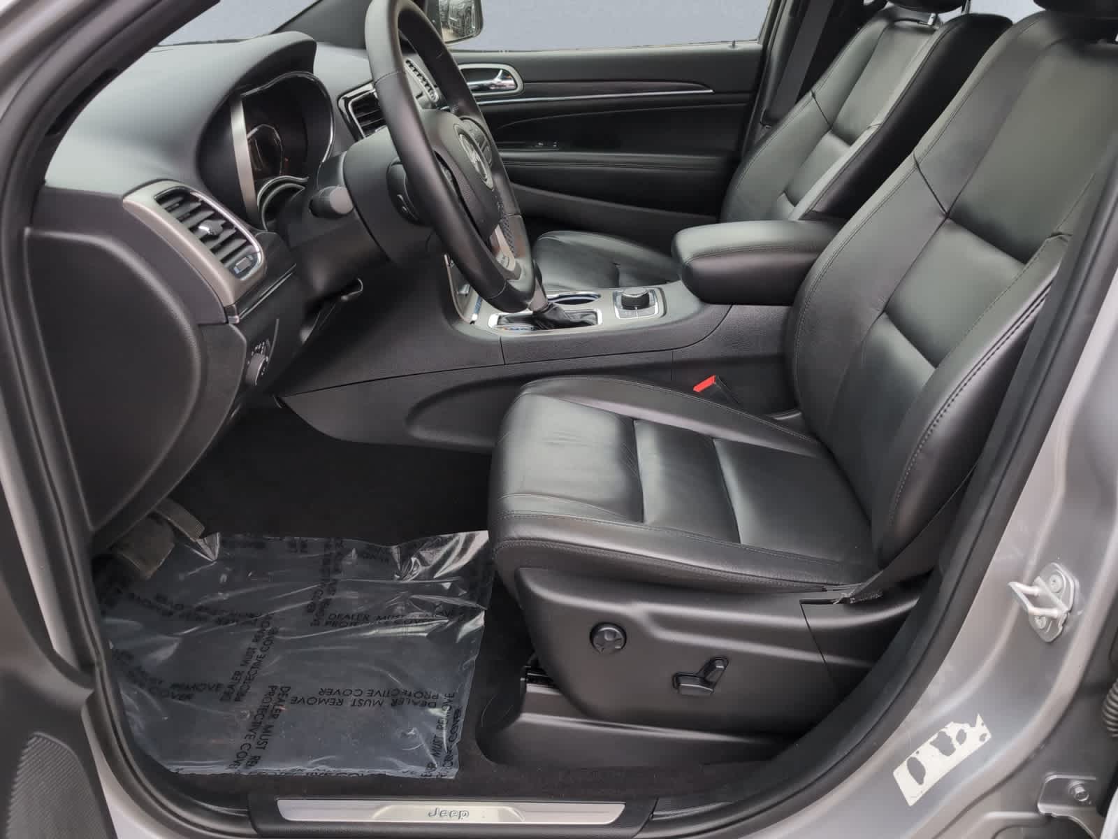 used 2020 Jeep Grand Cherokee car, priced at $21,398