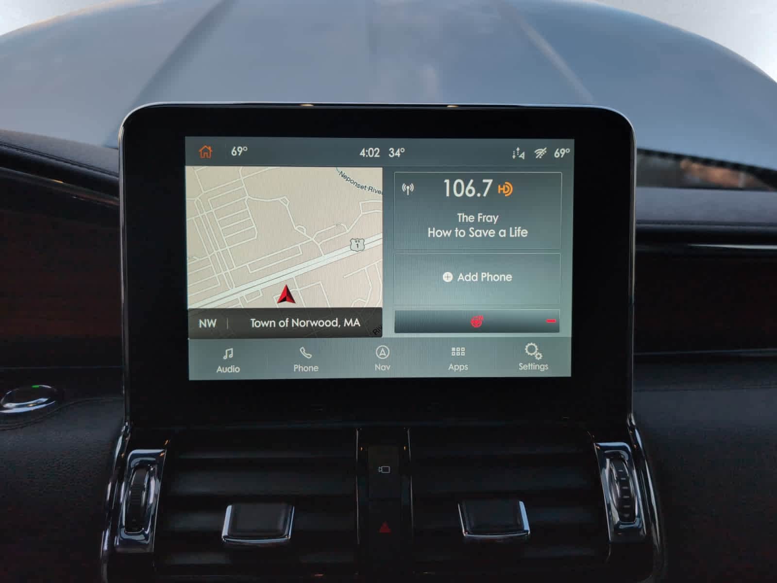 used 2021 Lincoln Navigator car, priced at $45,998