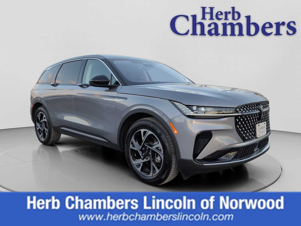 Used 2025 Lincoln Nautilus Premiere SUV