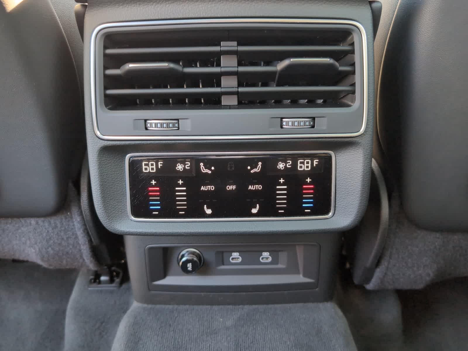 used 2023 Audi Q7 car, priced at $41,498