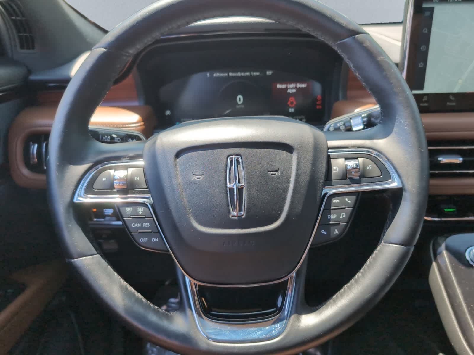 used 2023 Lincoln Nautilus car, priced at $35,998