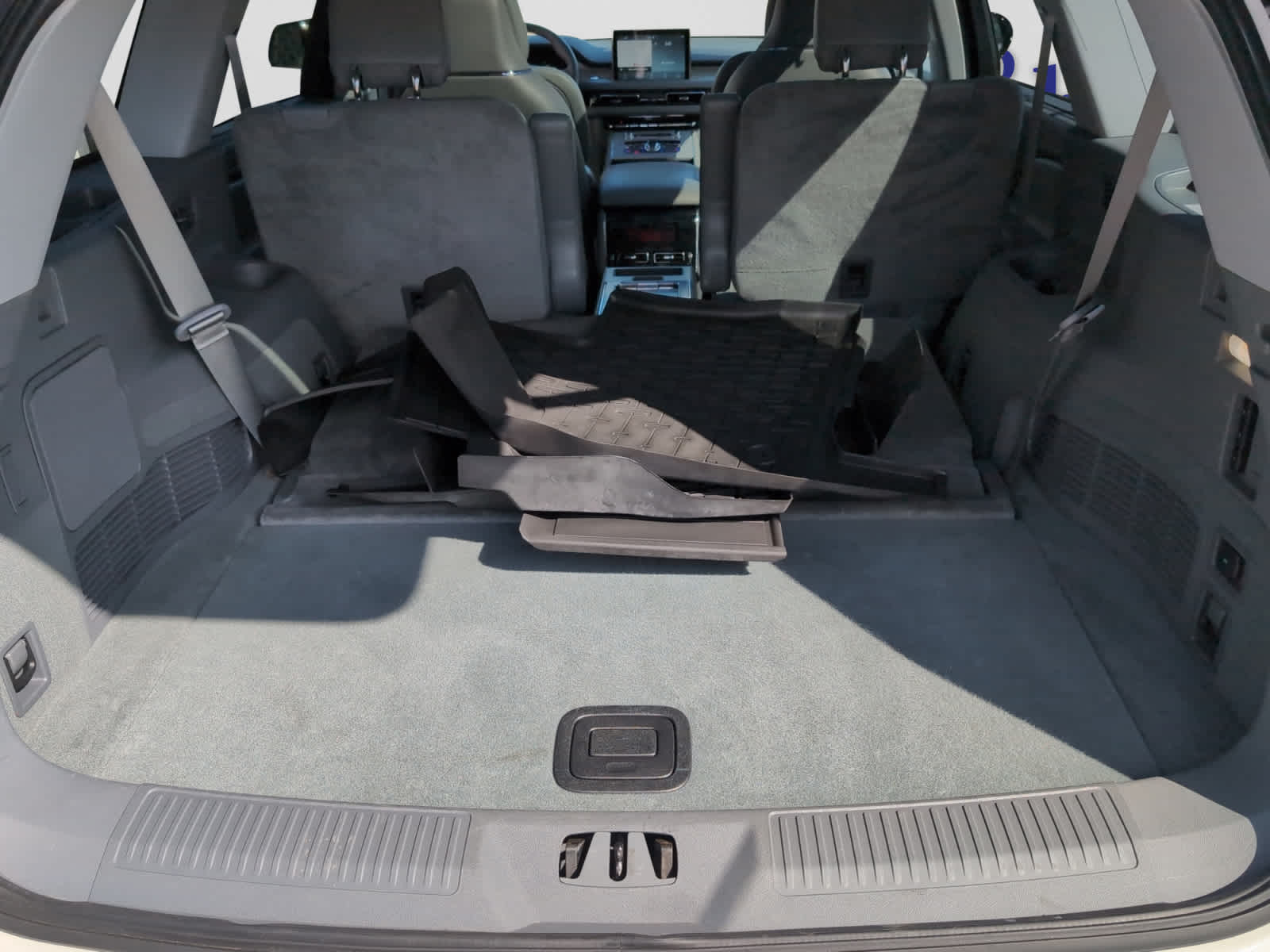used 2020 Lincoln Aviator car, priced at $31,998
